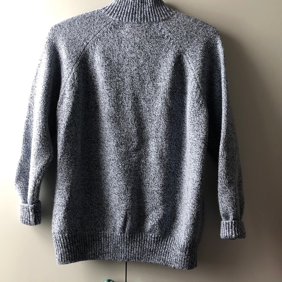 Karen Scott cable knit with pearl accents - Picture 3 of 3